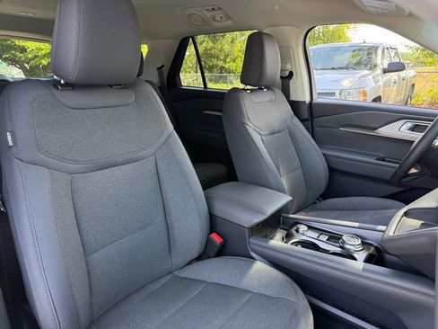 New 2026 Ford Explorer Active AWD/4WD image 22