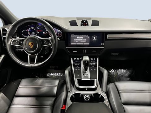 Certified 2023 Porsche Cayenne Platinum Edition AWD/4WD image 14
