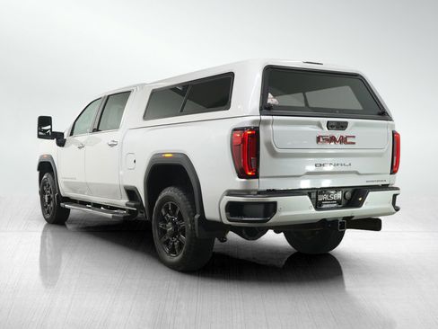 Used 2020 GMC Sierra 2500 Denali w/ Technology Package image 3