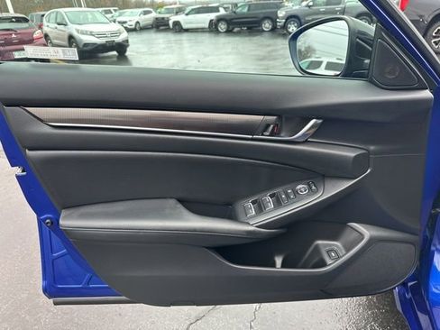 Used 2022 Honda Accord Sport Special Edition image 10