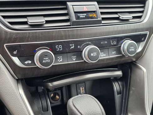 Used 2020 Honda Accord EX image 20
