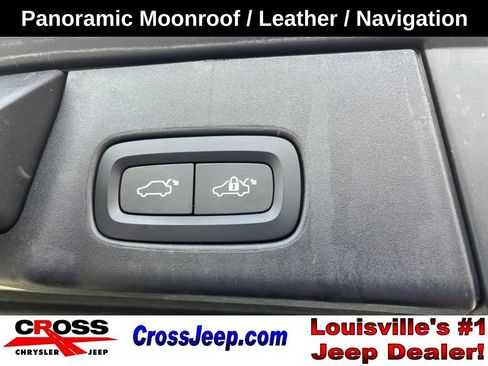 Used 2019 Volvo V90 T6 Cross Country w/ Advanced Package AWD/4WD image 33