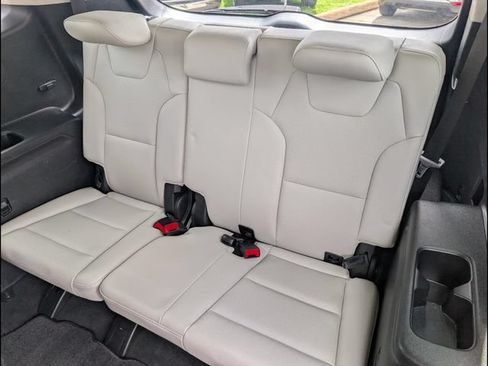 Used 2023 Kia Telluride EX FWD image 11