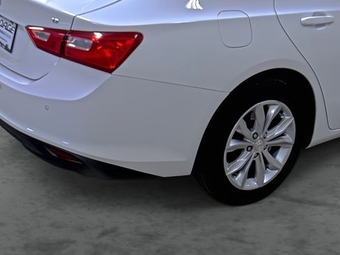 Used 2024 Chevrolet Malibu LT image 12