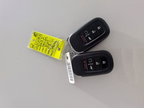 Certified 2023 Honda Pilot EX-L image 27