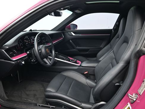 Certified 2024 Porsche 911 Carrera image 4