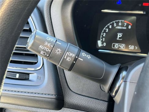 Used 2019 Honda HR-V EX image 27