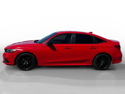 Used 2024 Honda Civic Sport image 2