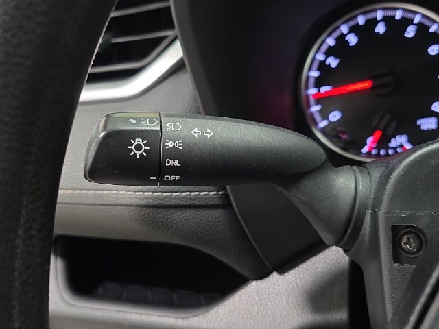 Used 2019 Toyota RAV4 LE w/ All Weather Liner Package AWD/4WD image 24
