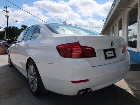 Used 2016 BMW 528i Sedan RWD image 7