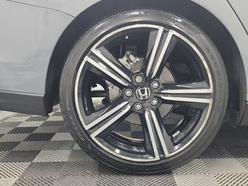 Used 2023 Honda Accord Sport image 7