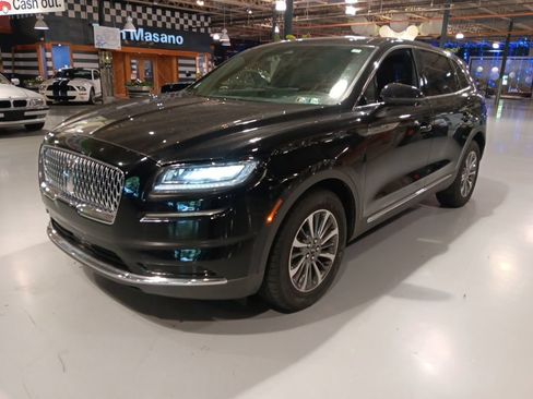 Used 2023 Lincoln Nautilus Reserve AWD/4WD image 1