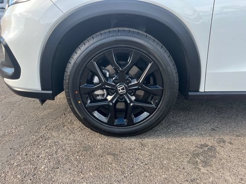 Certified 2024 Honda HR-V Sport image 21