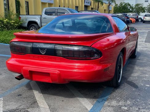 Used 1994 Pontiac Firebird Formula RWD image 7