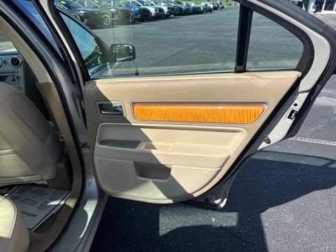 Used 2008 Lincoln MKZ FWD image 40