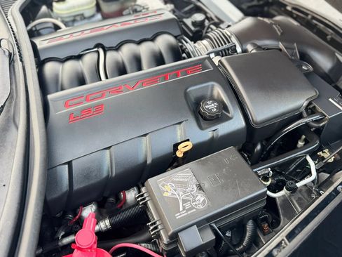 Used 2008 Chevrolet Corvette Coupe w/ Preferred Equipment Group RWD image 23
