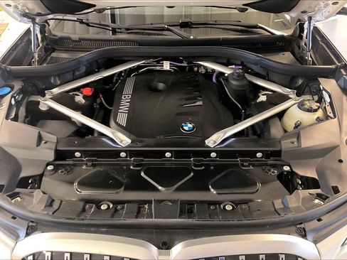 Used 2026 BMW X7 xDrive40i AWD/4WD image 28