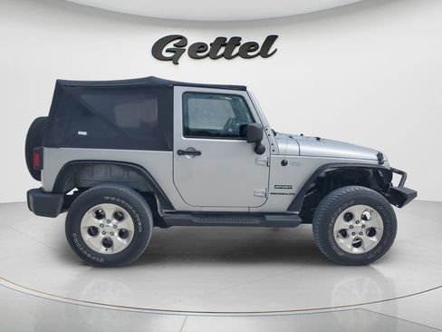Used 2014 Jeep Wrangler Sport AWD/4WD image 4