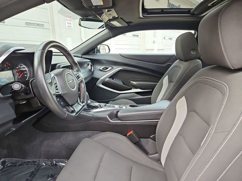 Used 2023 Chevrolet Camaro LT w/ RS Package image 20