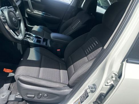 Used 2020 Kia Sportage LX w/ LX Popular Package AWD/4WD image 10