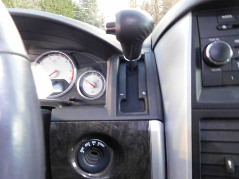 Used 2010 Dodge Grand Caravan SXT w/ Family Value Group image 14