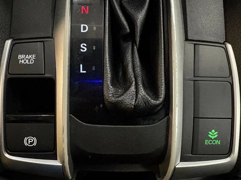 Used 2019 Honda Civic LX image 30
