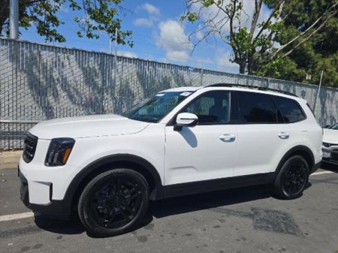 Used 2025 Kia Telluride SX X-Line AWD/4WD image 1