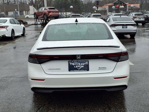 Used 2023 Honda Accord Sport image 5