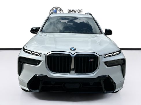 Used 2025 BMW X7 M60i image 2