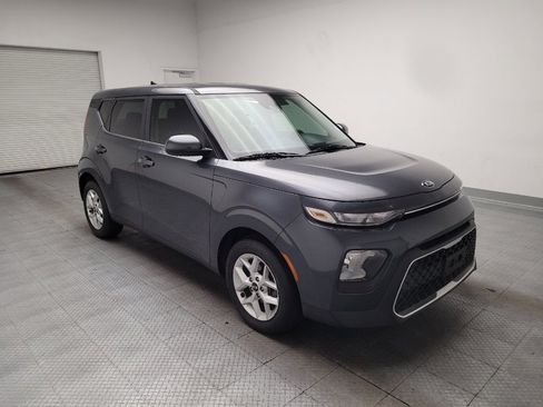 Used 2021 Kia Soul S FWD image 13