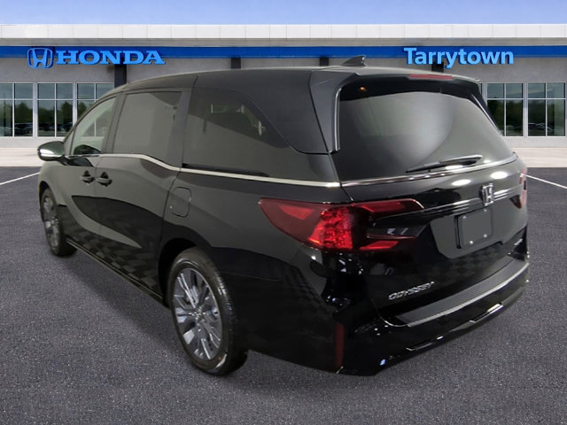 New 2027 Honda Odyssey Touring image 3