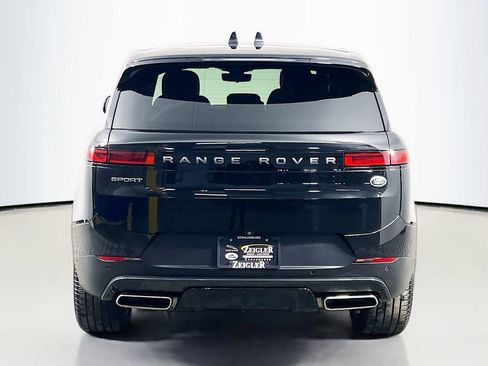 Used 2023 Land Rover Range Rover Sport SE AWD/4WD image 6