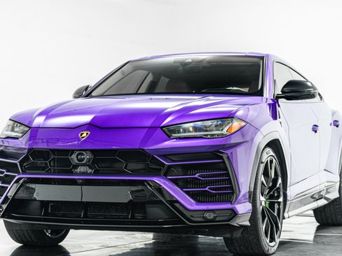Used 2021 Lamborghini Urus AWD/4WD image 5