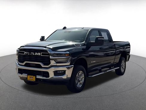 Used 2025 RAM 2500 Big Horn AWD/4WD image 5