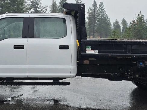 Used 2022 Ford F550 4x4 Crew Cab Super Duty image 9