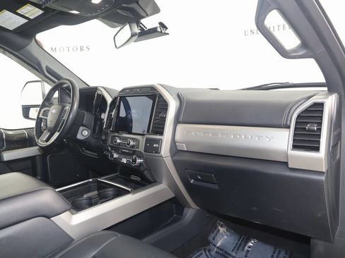 Used 2022 Ford F250 Lariat w/ Chrome Package image 42