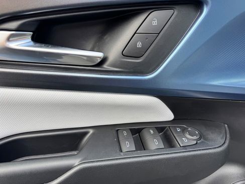 New 2026 Chevrolet Equinox EV LT FWD image 16