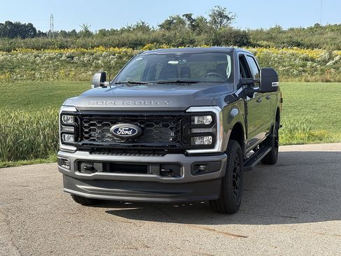 New 2027 Ford F350 XLT w/ XLT Premium Package AWD/4WD image 1