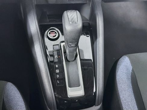 Used 2025 Nissan Versa SV FWD image 24