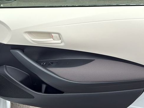 New 2026 Toyota Corolla LE image 31