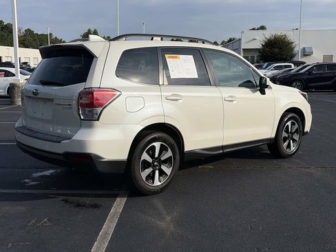 Used 2017 Subaru Forester 2.5i Limited w/ Popular Package #1 AWD/4WD image 7