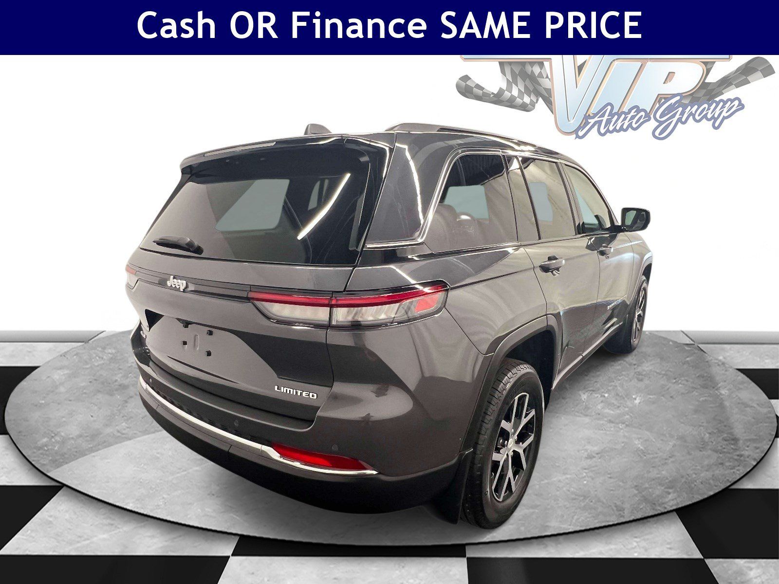 Used 2025 Jeep Grand Cherokee Limited w/ MOPAR Finishing Package AWD/4WD image 6
