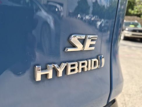 Used 2022 Toyota RAV4 SE AWD/4WD image 14