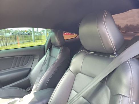 Used 2019 Ford Mustang GT Premium w/ GT Performance Package image 12