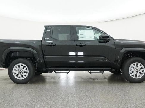 New 2026 Toyota Tacoma SR5 image 27