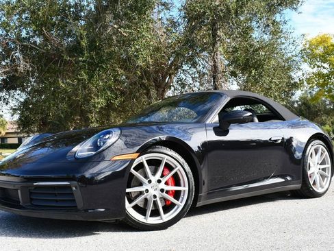 Used 2022 Porsche 911 Carrera 4S image 26