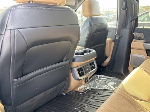 New 2026 Ford F250 Lariat w/ Black Appearance Package image 17