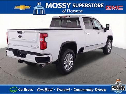 Certified 2024 Chevrolet Silverado 2500 High Country w/ High Country Premium Package AWD/4WD image 5