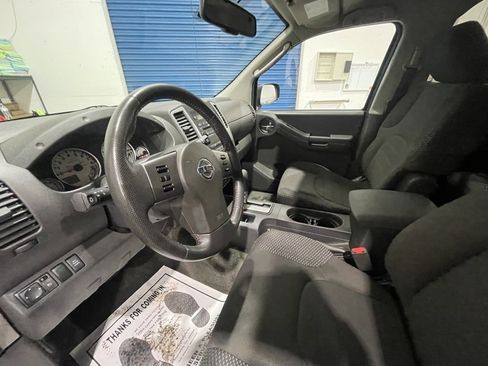 Used 2011 Nissan Xterra PRO-4X w/ Protection Pkg image 25