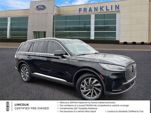 Certified 2025 Lincoln Aviator AWD image 1